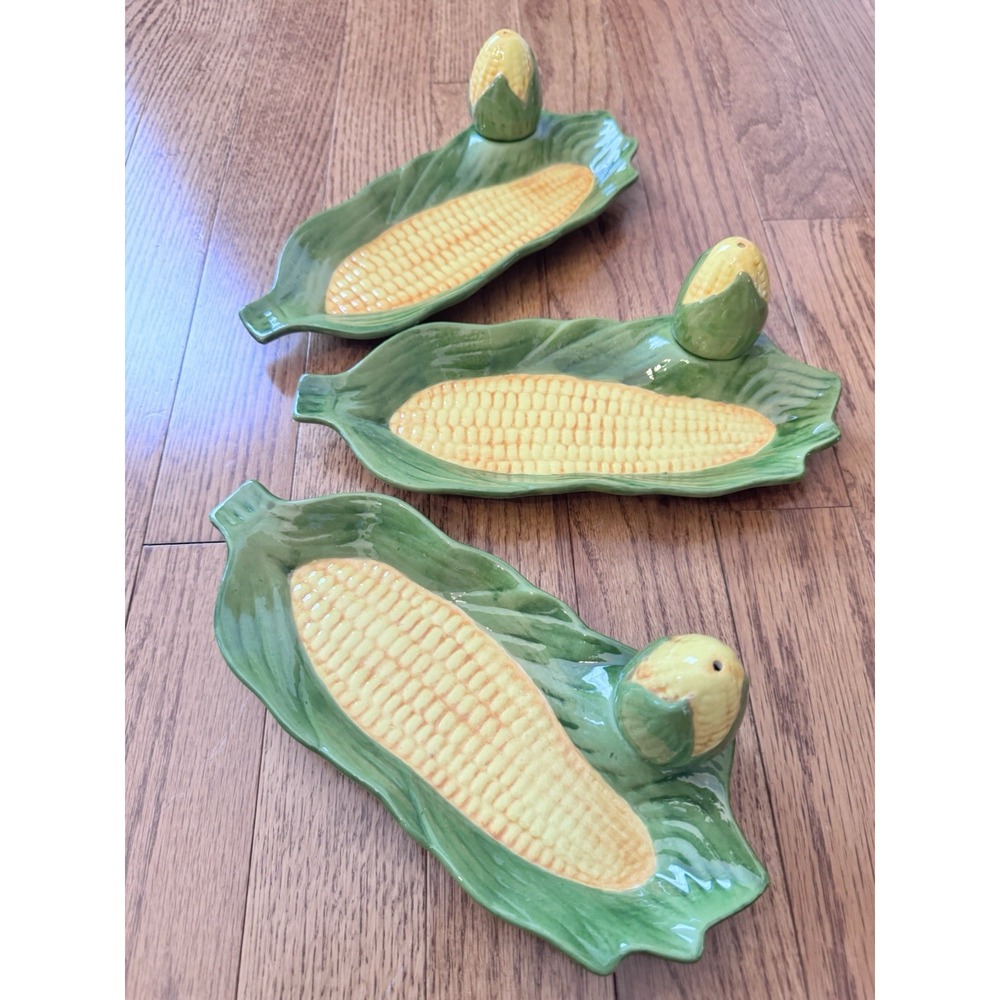 Vintage Ceramic‎ Corn Dishes with Salt Shakers - Mold 1982 Set Of 3